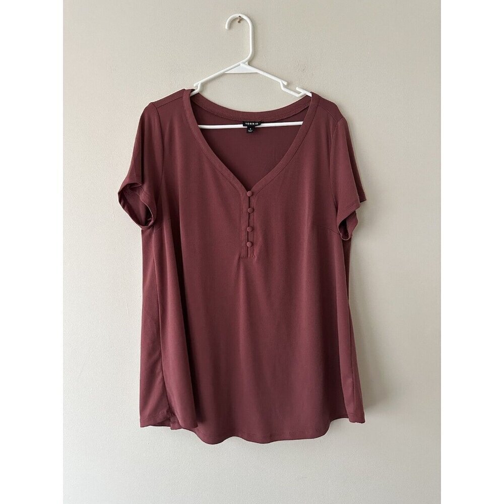 Torrid Maroon Studio Knit Button Front V Neck Top Womens Size 1 (14-16) - Picture 5 of 9